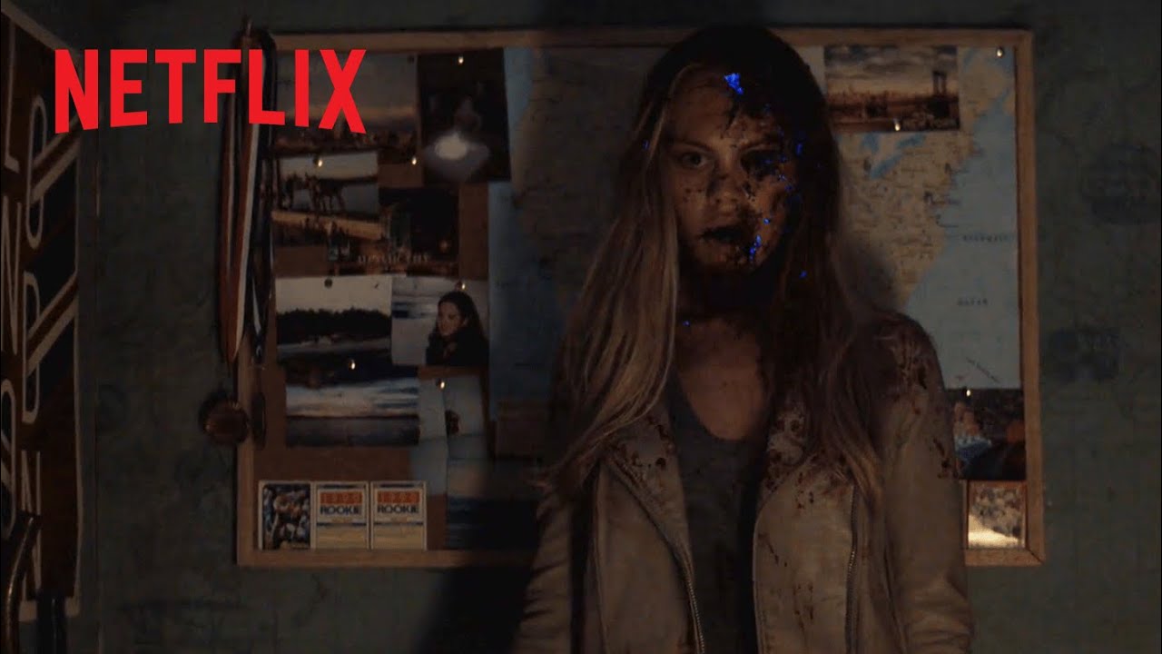 image 0 Midnight Mass : Teaser Trailer : Netflix